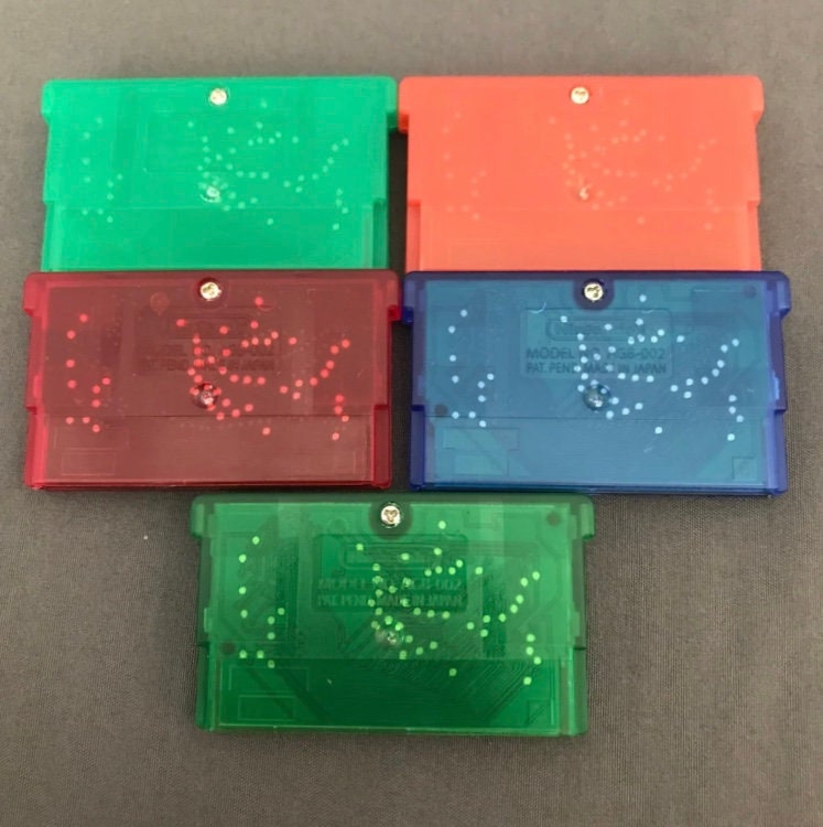 Pokemon Emerald Sapphire Ruby Leaf Green Fire Red Reproduction Game Card for Gameboy Advanced GBA NDS Cartridges